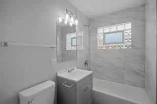 2537 E 83rd St, Chicago, IL 60617 - Photo 11