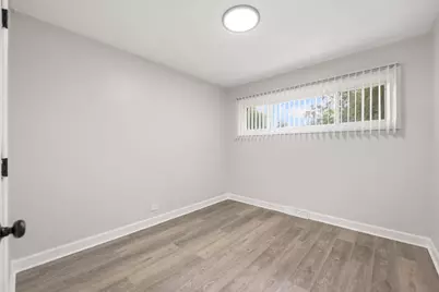 2829 Stafford Drive, Markham, IL 60428 - Photo 9