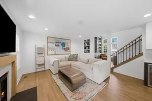 135 Celebration Ct, Hainesville, IL 60073 - Photo 5