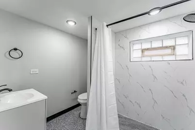 6351 S Kilbourn Avenue, Chicago, IL 60629 - Photo 35