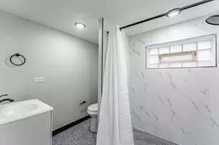 6351 S Kilbourn Ave, Chicago, IL 60629 - Photo 35