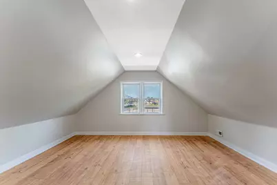 6351 S Kilbourn Avenue, Chicago, IL 60629 - Photo 19