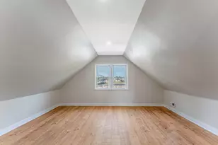 6351 S Kilbourn Ave, Chicago, IL 60629 - Photo 19