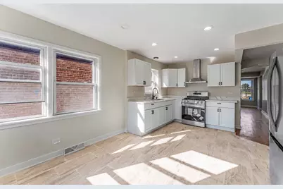 6351 S Kilbourn Avenue, Chicago, IL 60629 - Photo 13