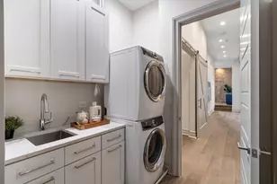 401 N Aberdeen St, Chicago, IL 60642 - Photo 35