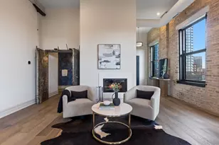 401 N Aberdeen St, Chicago, IL 60642 - Photo 9