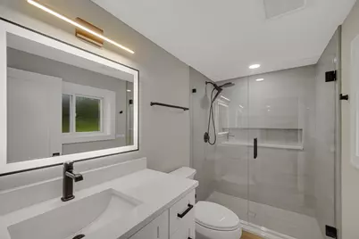 7846 Maple Street, Morton Grove, IL 60053 - Photo 11