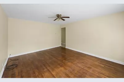 6547 N California Avenue #2N, Chicago, IL 60645 - Photo 5