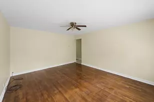 6547 N California Ave, Chicago, IL 60645 - Photo 5