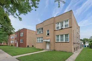 6547 N California Ave, Chicago, IL 60645 - Photo 1