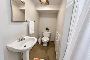 20 S Julian St, Naperville, IL 60540 - Photo 17