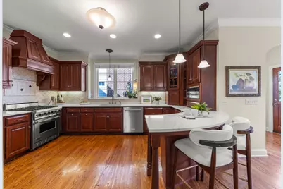 706 N Ellsworth Street, Naperville, IL 60563 - Photo 15