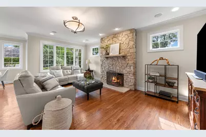 706 N Ellsworth Street, Naperville, IL 60563 - Photo 11