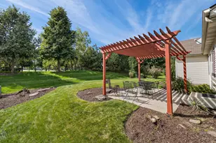 1352 Evergreen Ln, Pingree Grove, IL 60140 - Photo 37
