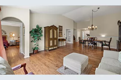 1352 Evergreen Lane, Pingree Grove, IL 60140 - Photo 15