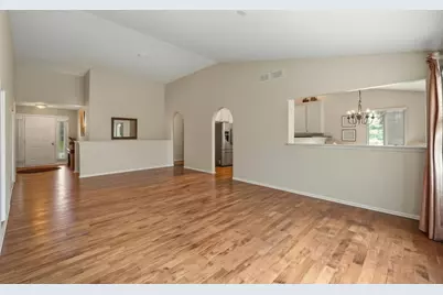 1352 Evergreen Lane, Pingree Grove, IL 60140 - Photo 11