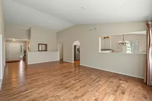 1352 Evergreen Ln, Pingree Grove, IL 60140 - Photo 11