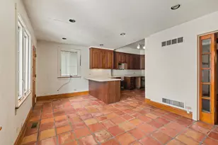 1435 W Glenlake Ave, Chicago, IL 60660 - Photo 7