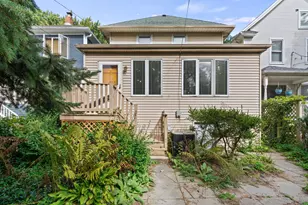 1435 W Glenlake Ave, Chicago, IL 60660 - Photo 13