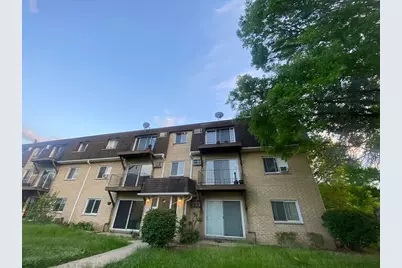 92 Olesen Drive #300, Naperville, IL 60540 - Photo 1