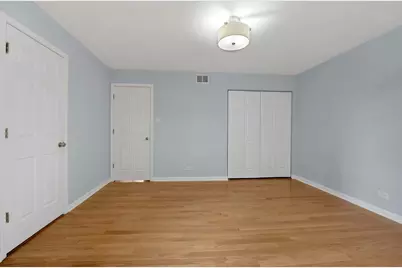 1S705 Eisenhower Road, Oakbrook Terrace, IL 60181 - Photo 17