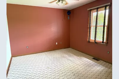 1910 Lakeview Lane, Dixon, IL 61021 - Photo 17