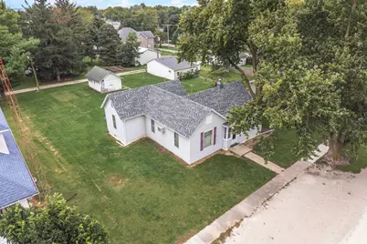 118 W Van Alstyne Street, Cullom, IL 60929 - Photo 3