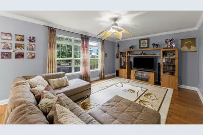 5961 Mackinac Lane, Hoffman Estates, IL 60192 - Photo 5