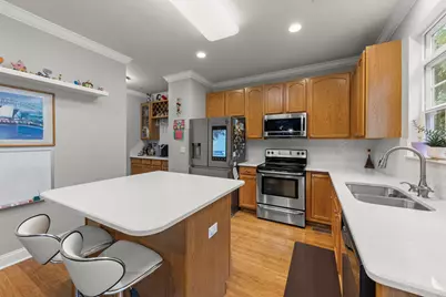 5961 Mackinac Lane, Hoffman Estates, IL 60192 - Photo 9