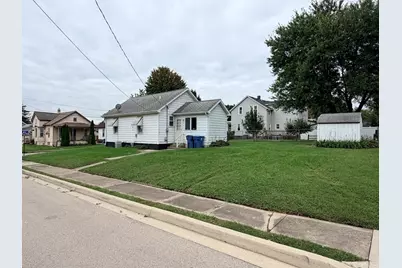 403 E 9th Street, Peru, IL 61354 - Photo 9
