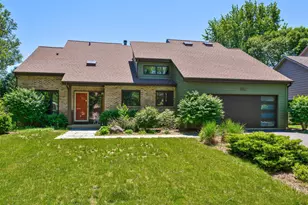 1412 Ambleside Cir, Naperville, IL 60540 - Photo 1