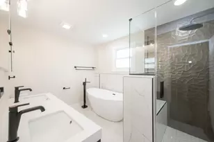 8728 S King Dr, Chicago, IL 60619 - Photo 15
