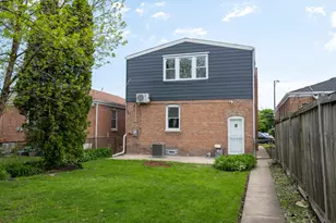 8728 S King Dr, Chicago, IL 60619 - Photo 27