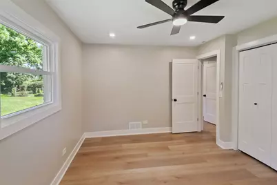 7721 Stevens Street, Darien, IL 60561 - Photo 17