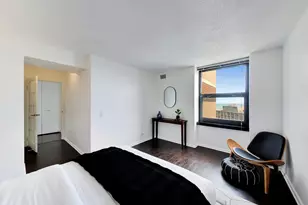 3660 N Lake Shore Dr, Chicago, IL 60613 - Photo 13