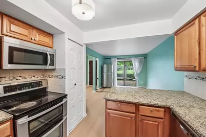 105 W Dover Drive, Mount Prospect, IL 60056 - Photo 11