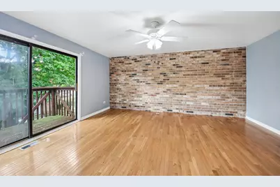 105 W Dover Drive, Mount Prospect, IL 60056 - Photo 23