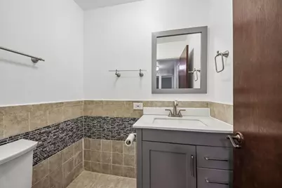 105 W Dover Drive, Mount Prospect, IL 60056 - Photo 37
