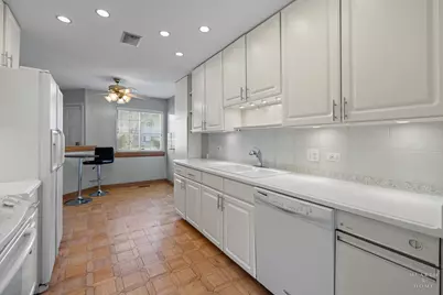 448 E Fawn Lane, Palatine, IL 60074 - Photo 11