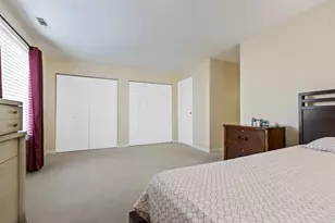 580 Cumberland Trail, Roselle, IL 60172 - Photo 19