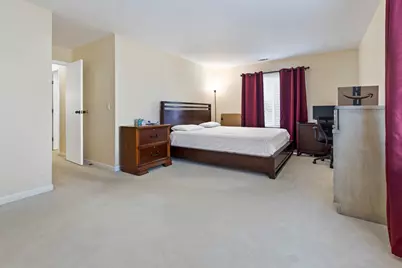 580 Cumberland Trail #B6, Roselle, IL 60172 - Photo 17
