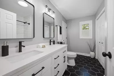 8009 Winter Circle, Downers Grove, IL 60516 - Photo 21