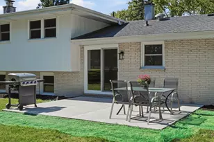 8009 Winter Cir, Downers Grove, IL 60516 - Photo 29