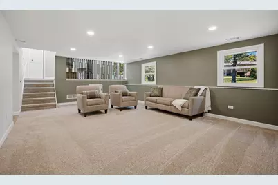 8009 Winter Circle, Downers Grove, IL 60516 - Photo 17