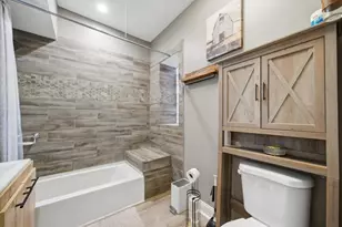 231 E 59th St, Chicago, IL 60637 - Photo 11