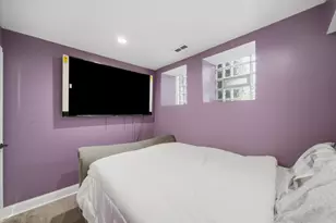 231 E 59th St, Chicago, IL 60637 - Photo 23