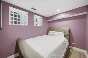 231 E 59th St, Chicago, IL 60637 - Photo 19