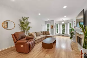 4512 S Greenwood Ave, Chicago, IL 60653 - Photo 3