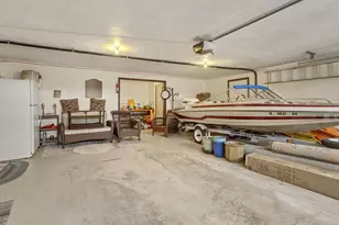 548 Baintree Rd, Davis, IL 61019 - Photo 25
