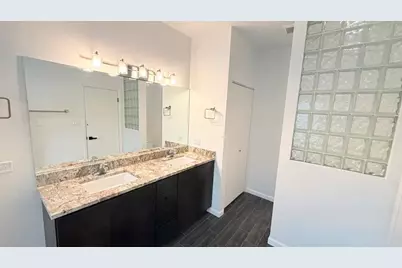 1945 W Thomas Street #2, Chicago, IL 60622 - Photo 15